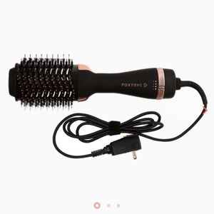 NWT Foxybae Rose Gold Blowout Dryer Brush Pro